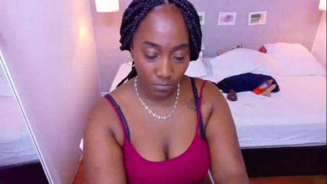 Image 8 of kiara_evanss Stream on Chaturbate on 1 month ago