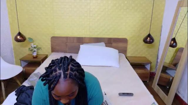 Image 2 of kiara_evanss Stream on Chaturbate on 1 month ago