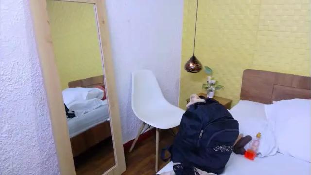 Image 4 of kiara_evanss Stream on Chaturbate on 1 month ago