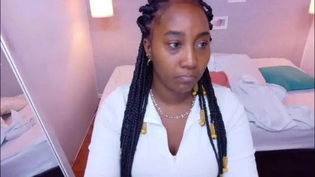 Image 2 of kiara_evanss Stream on Chaturbate on 1 month ago