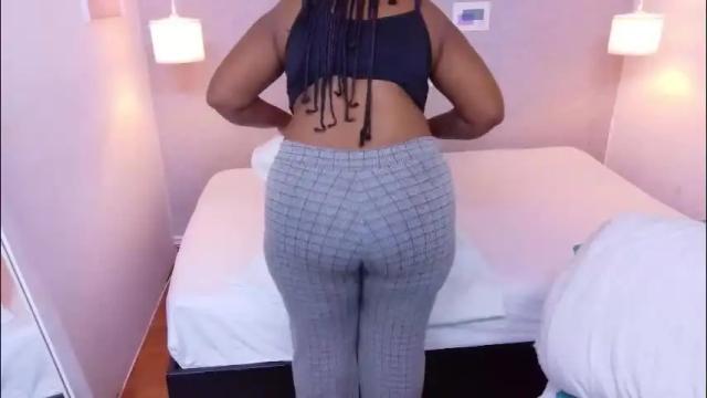 Image 4 of kiara_evanss Stream on Chaturbate on 1 day ago