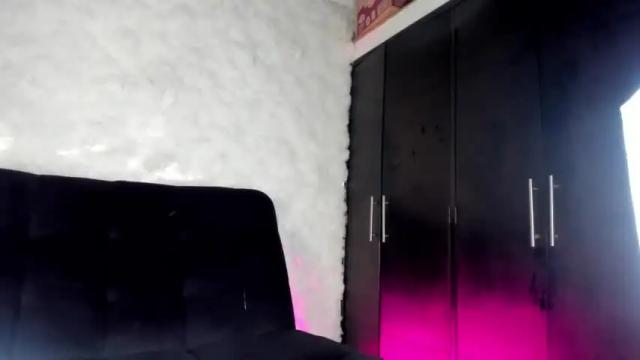 Image 12 of kiarabrooksbe Stream on Chaturbate on 13 months ago