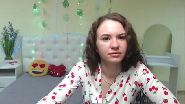 Image 3 of kiaracriegs Stream on Chaturbate on 1 month ago