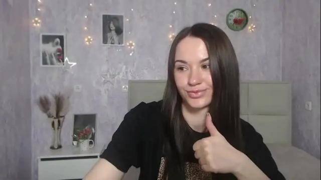 Image 11 of kiaracriegs Stream on Chaturbate on 4 days ago