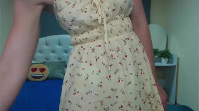Image 12 of kiaracriegs Stream on Chaturbate on 2 months ago