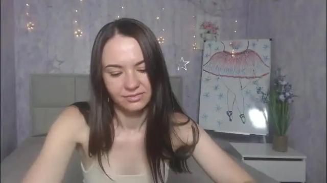 Image 6 of kiaracriegs Stream on Chaturbate on 2 months ago