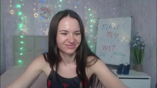 Image 6 of kiaracriegs Stream on Chaturbate on 2 months ago