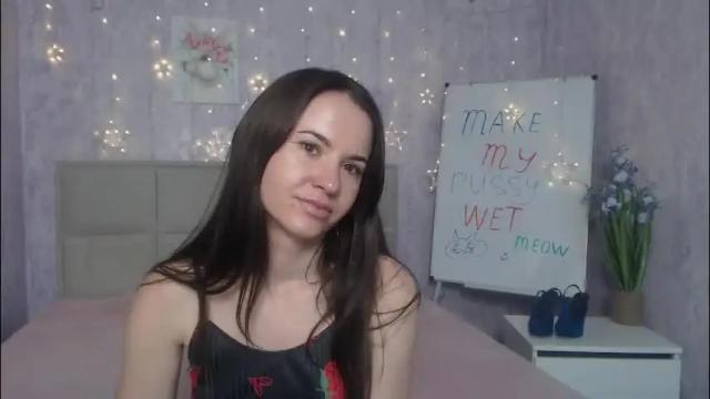 Image 7 of kiaracriegs Stream on Chaturbate on 2 months ago