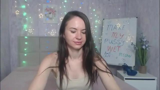 Image 10 of kiaracriegs Stream on Chaturbate on 2 months ago