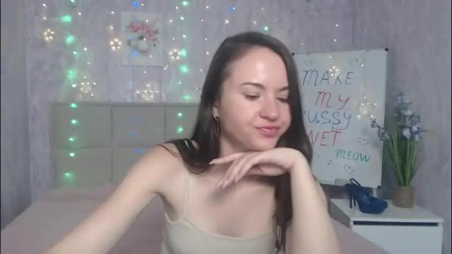 Thumbnail 3, kiaracriegs's Stream at Chaturbate, 2 months ago