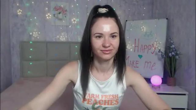 Image 4 of kiaracriegs Stream on Chaturbate on 2 months ago