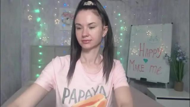Image 10 of kiaracriegs Stream on Chaturbate on 2 months ago