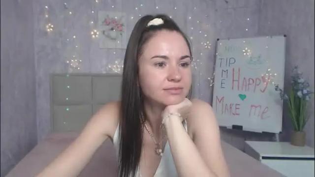 Image 7 of kiaracriegs Stream on Chaturbate on 1 month ago