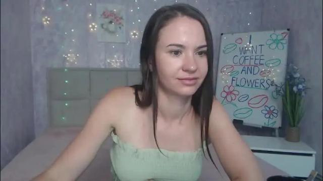Image 4 of kiaracriegs Stream on Chaturbate on 1 month ago