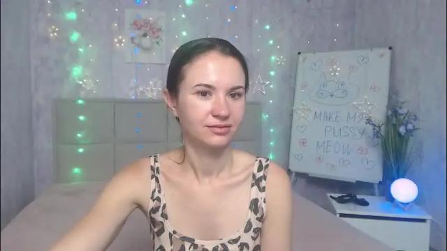 Image 6 of kiaracriegs Stream on Chaturbate on 1 month ago