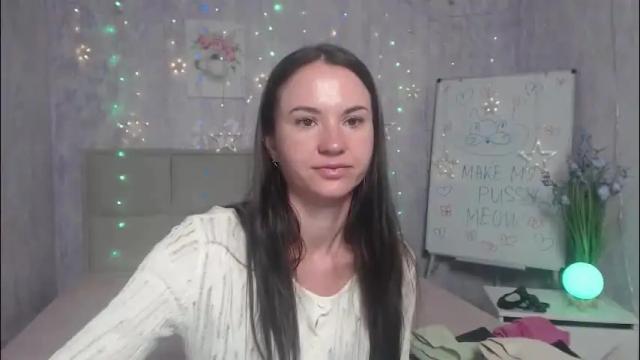 Image 6 of kiaracriegs Stream on Chaturbate on 27 days ago