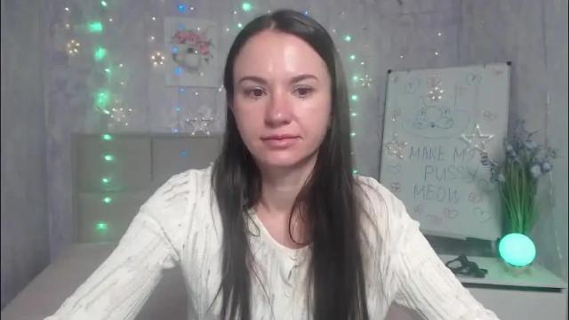 Image 7 of kiaracriegs Stream on Chaturbate on 27 days ago