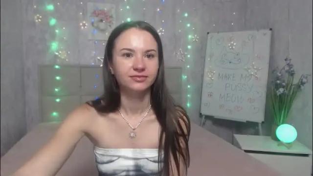 Image 7 of kiaracriegs Stream on Chaturbate on 21 days ago
