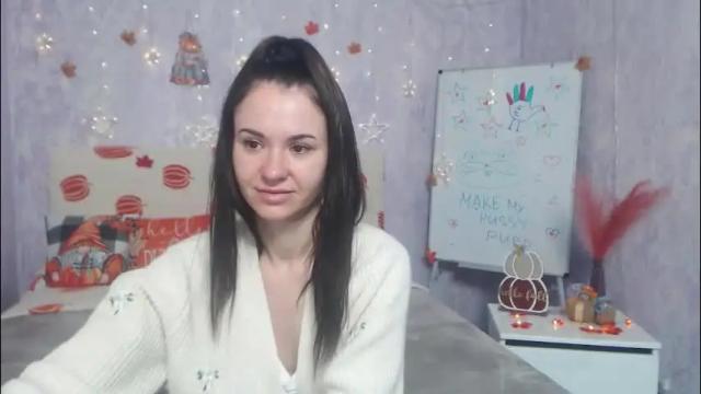 Image 10 of kiaracriegs Stream on Chaturbate on 18 days ago