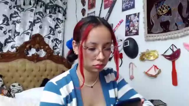 Thumbnail 1, kiaralenon's Stream at Chaturbate, 19 months ago