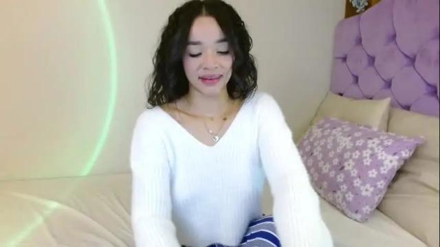 Thumbnail 1, kiararose19's Stream at Chaturbate, 1 month ago