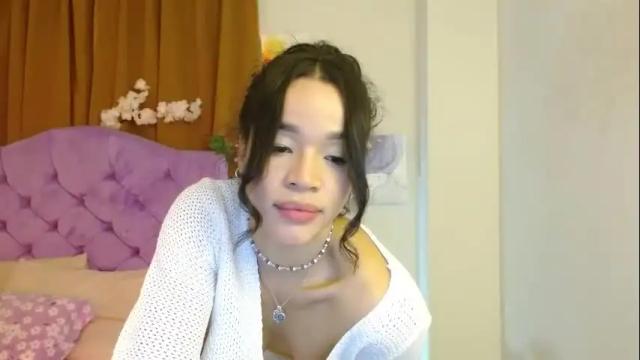 Image 11 of kiararose19 Stream on Chaturbate on 1 month ago