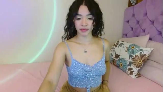 Image 7 of kiararose19 Stream on Chaturbate on 1 month ago