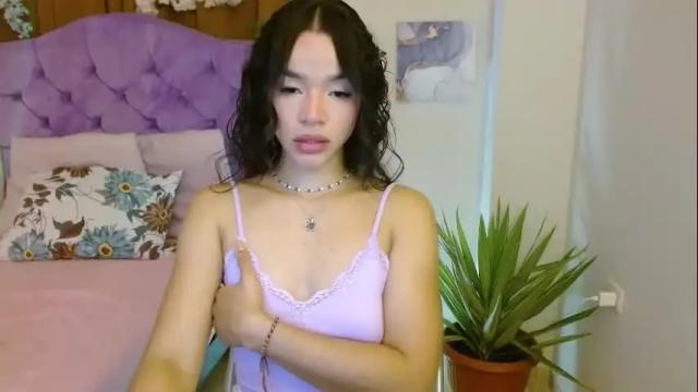 Image 6 of kiararose19 Stream on Chaturbate on 1 month ago