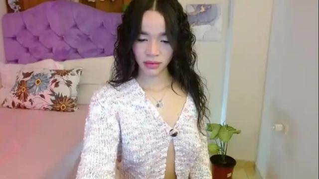 Image 2 of kiararose19 Stream on Chaturbate on 17 days ago