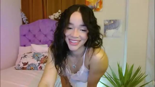 Image 8 of kiararose19 Stream on Chaturbate on 6 days ago