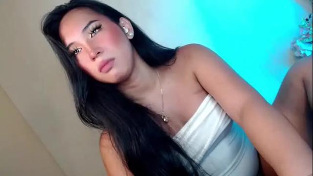 Image 2 of kiera_on_fire Stream on Chaturbate on 23 days ago