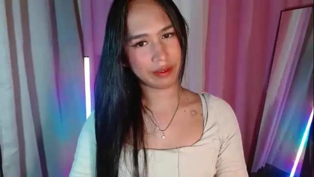 Image 2 of kieshagray Stream on Chaturbate on 5 months ago