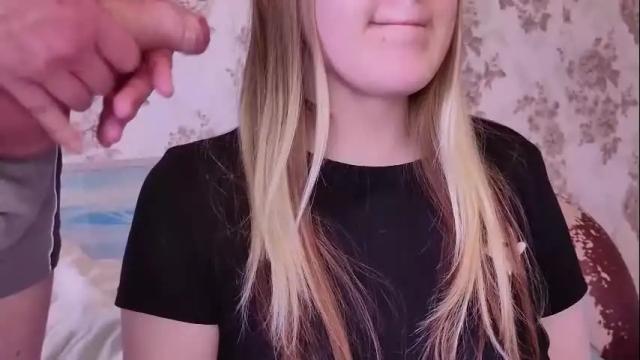 Image 2 of kii_wii Stream on Chaturbate on 1 month ago