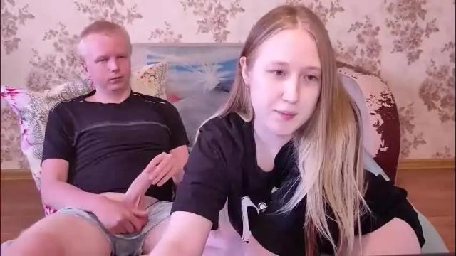 Image 4 of kii_wii Stream on Chaturbate on 2 months ago