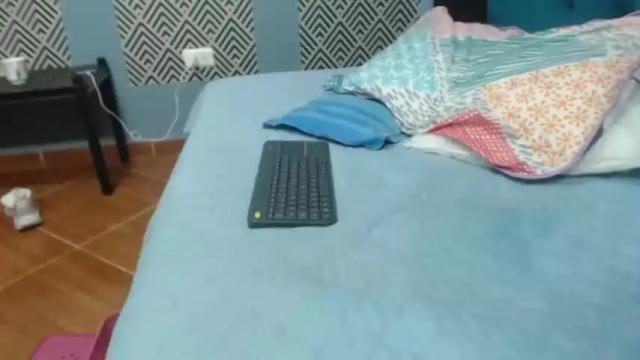 Image 10 of kiitty_milk_hm Stream on Chaturbate on 13 months ago