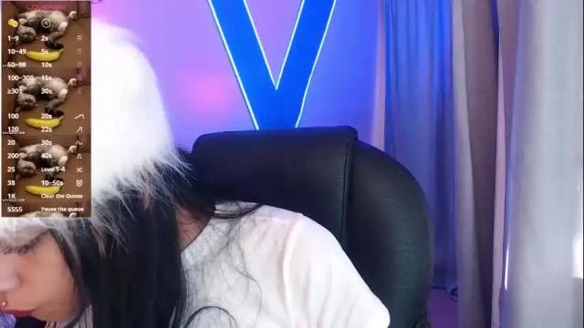 Image 10 of kiki_cams Stream on Chaturbate on 1 month ago