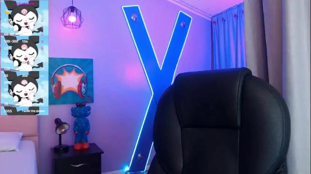Image 3 of kiki_cams Stream on Chaturbate on 1 month ago