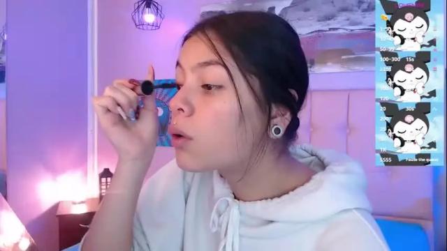 Thumbnail 2, kiki_cams's Stream at Chaturbate, 1 month ago