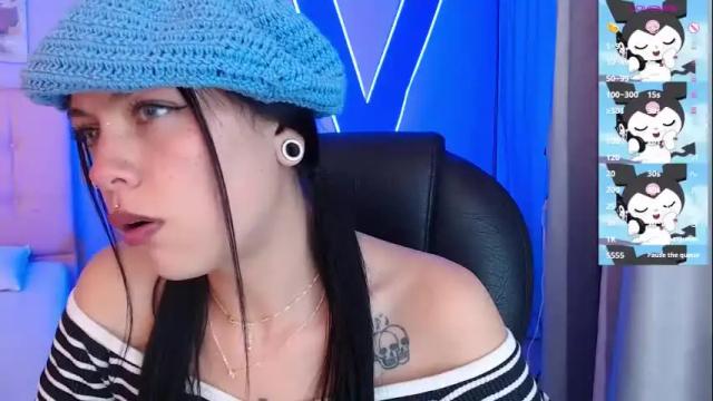 Image 8 of kiki_cams Stream on Chaturbate on 1 month ago