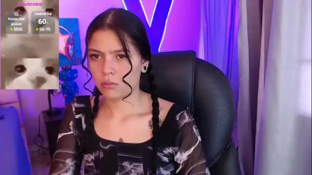 Image 11 of kiki_cams Stream on Chaturbate on 22 days ago