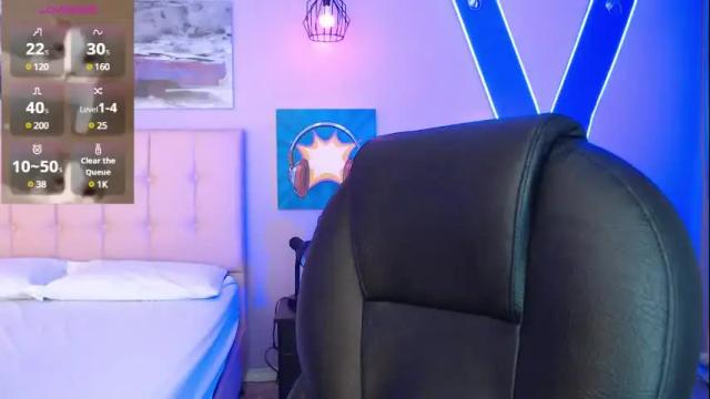 Thumbnail 1, kiki_cams's Stream at Chaturbate, 17 days ago