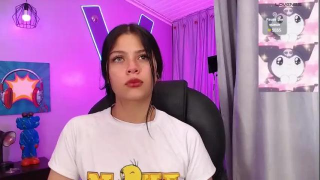 Thumbnail 3, kiki_cams's Stream at Chaturbate, 10 days ago