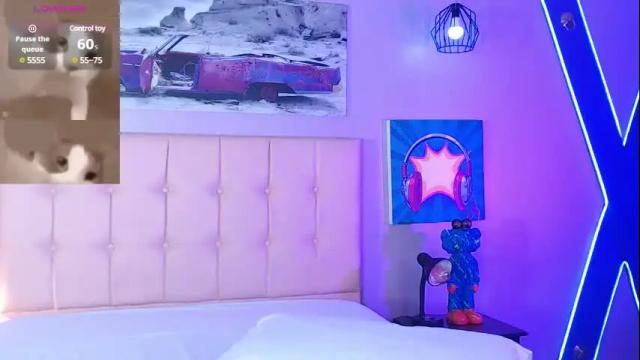 Thumbnail 3, kiki_cams's Stream at Chaturbate, 3 months ago