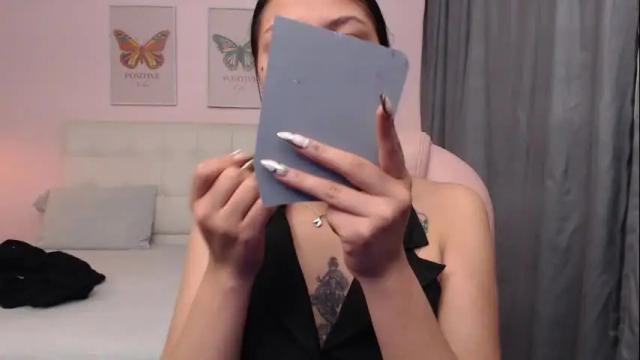 Thumbnail 3, kiki_cams's Stream at Chaturbate, 2 months ago