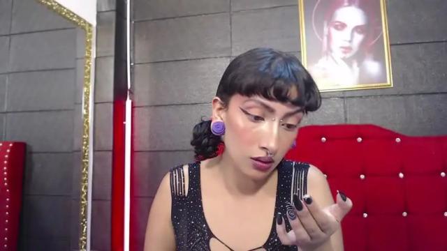 Thumbnail 1, kiki_cyrus's Stream at Chaturbate, 15 months ago