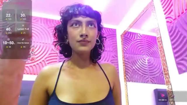 Image 8 of kiki_cyrus Stream on Chaturbate on 15 months ago