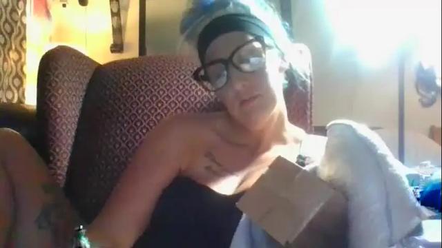 Thumbnail 1, kikilove25's Stream at Chaturbate, 17 months ago