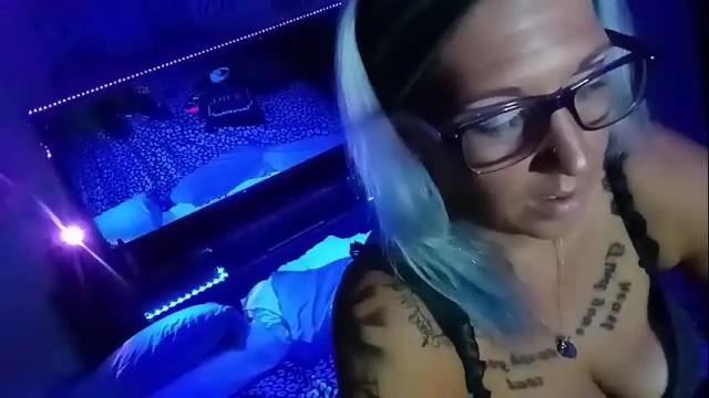 Thumbnail 1, kikilovespartylights's Stream at Chaturbate, 1 month ago