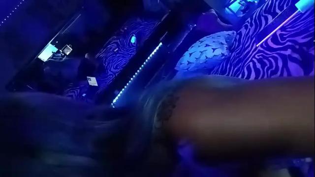 Thumbnail 3, kikilovespartylights's Stream at Chaturbate, 8 days ago
