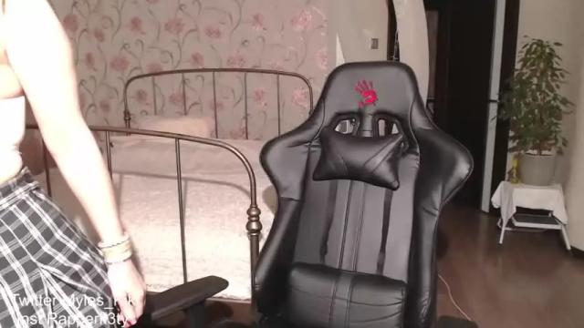 Image 6 of kikimyless Stream on Chaturbate on 15 months ago